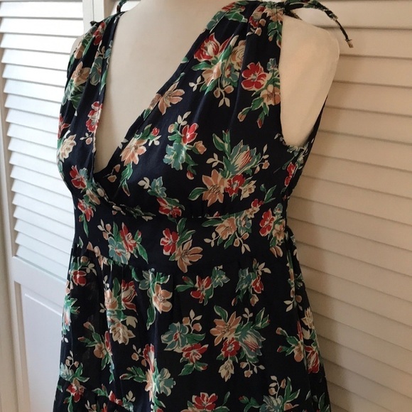 URBAN CULTURE Navy Blue Floral V-Neck Dress Size Small - Picture 3 of 10